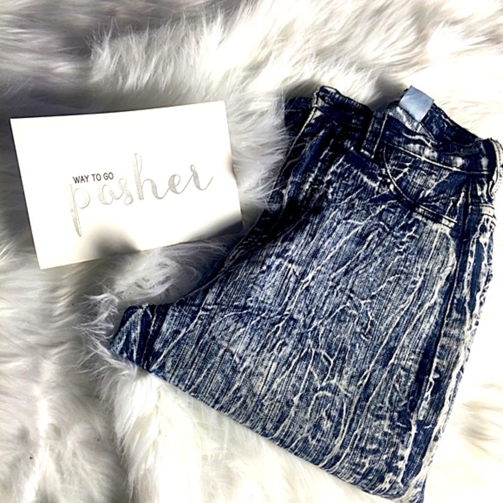 Aphrodite Bleached High Waist Jeans